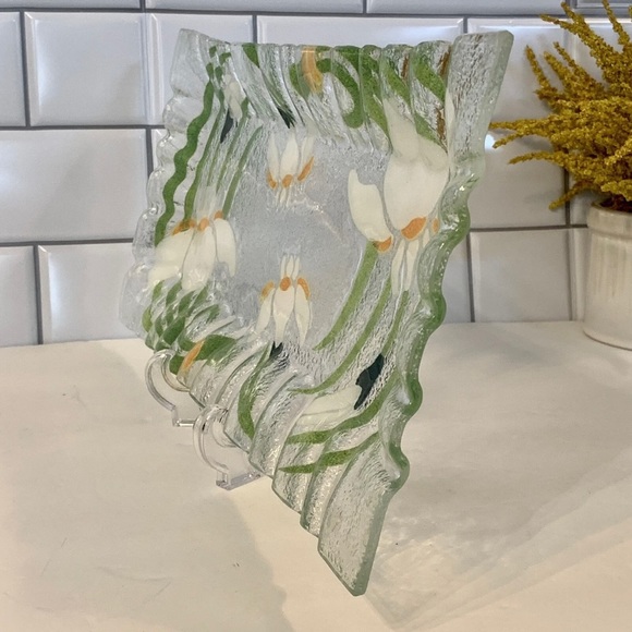 Vintage Sydenstricker Fused Glass Tray White Irises Ruffle Rim Large 16x7.5” - Picture 9 of 10